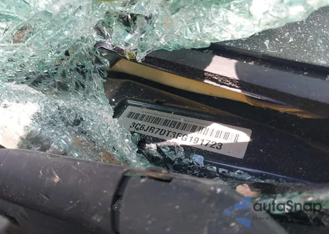 2014 Ram 1500 Tradesman z USA, uszkodzony, nr VIN 3C6JR7DT3EG191723